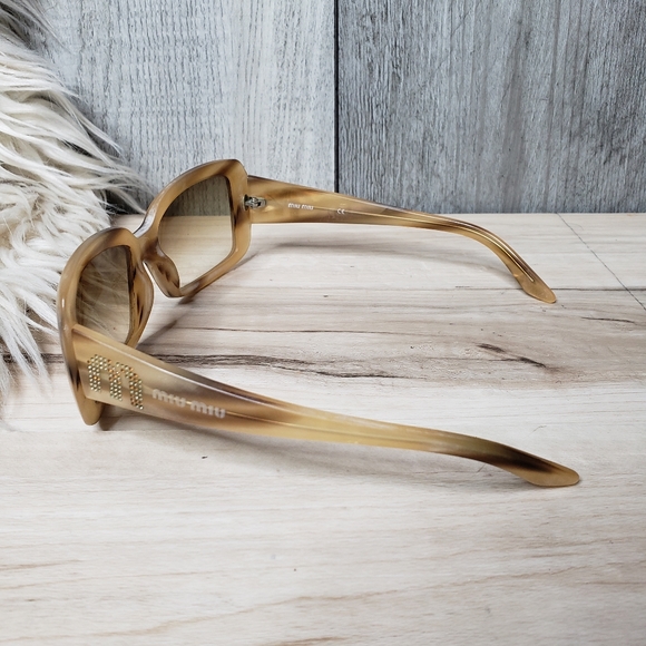 MIU MIU - Sunglasses - Picture 7 of 15